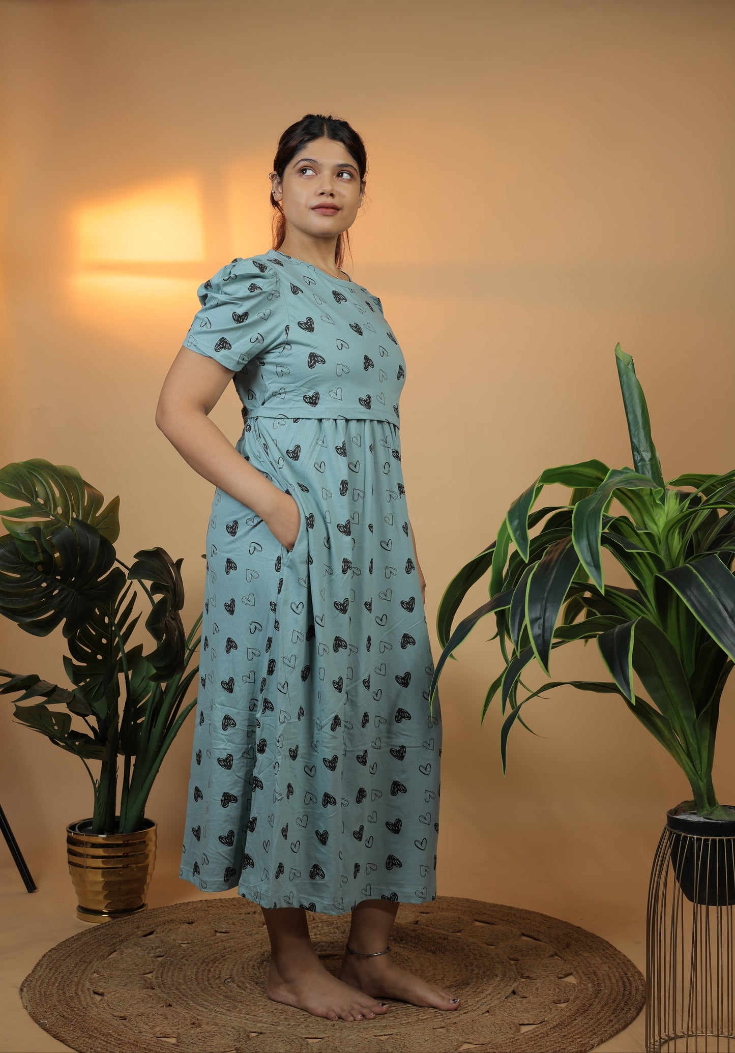 Jammies Haven Zipless Cotton Feeding & Nursing Gown in Green Drawing Heart | ILTGDH01
