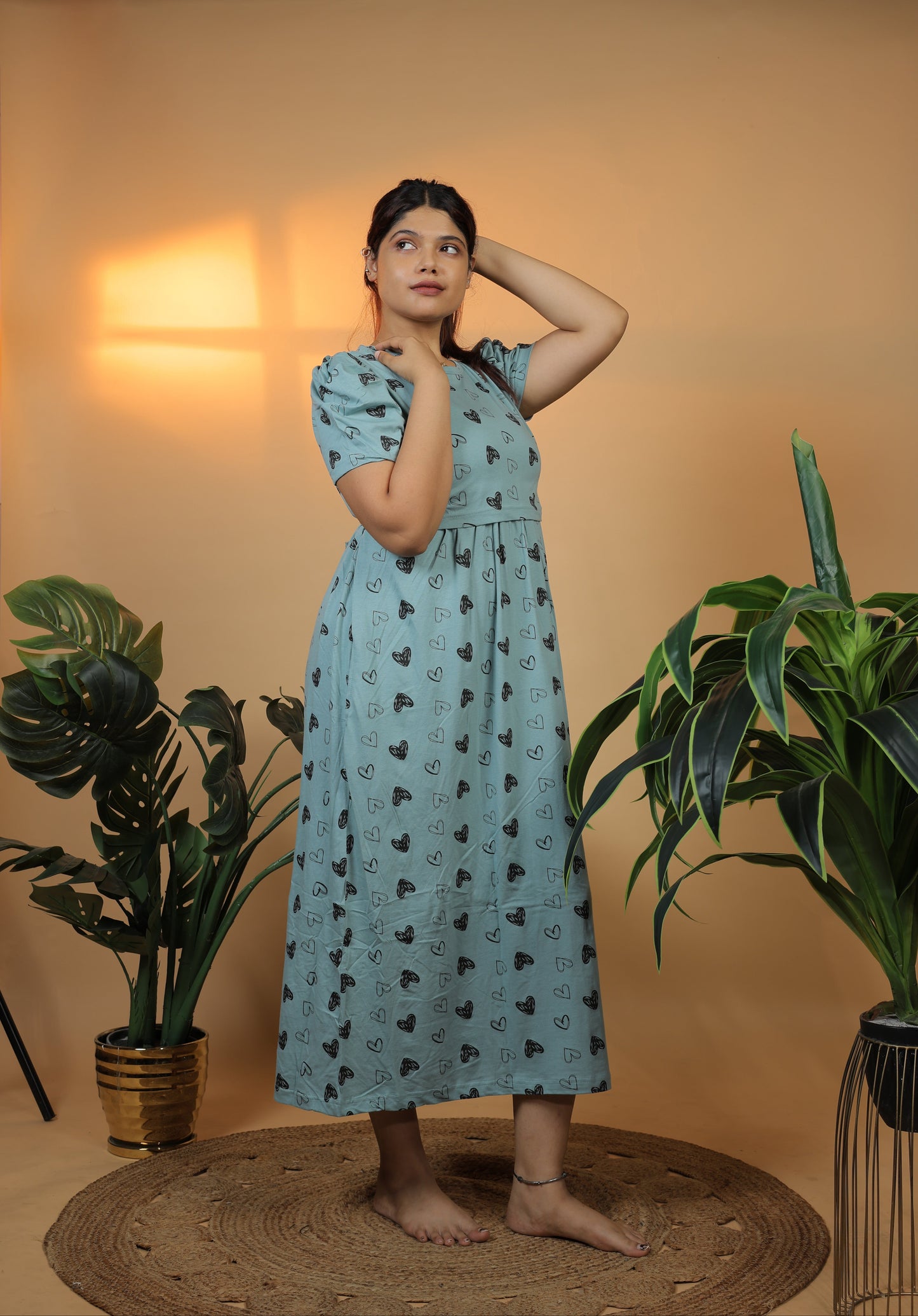 Jammies Haven Zipless Cotton Feeding & Nursing Gown in Green Drawing Heart | ILTGDH01