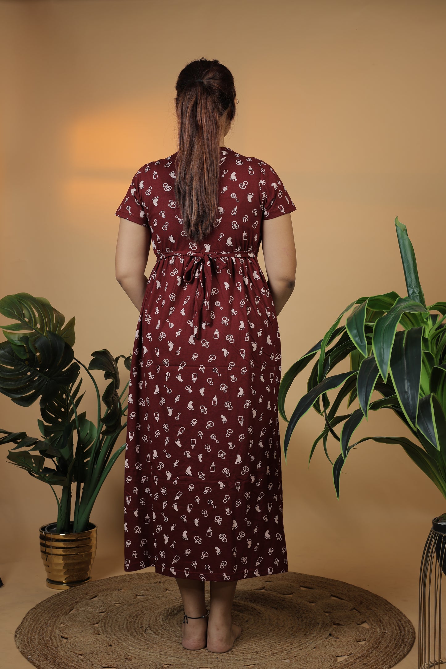 Jammies Haven Zipless Cotton Feeding & Nursing Gown in Maroon | ILTFBM01
