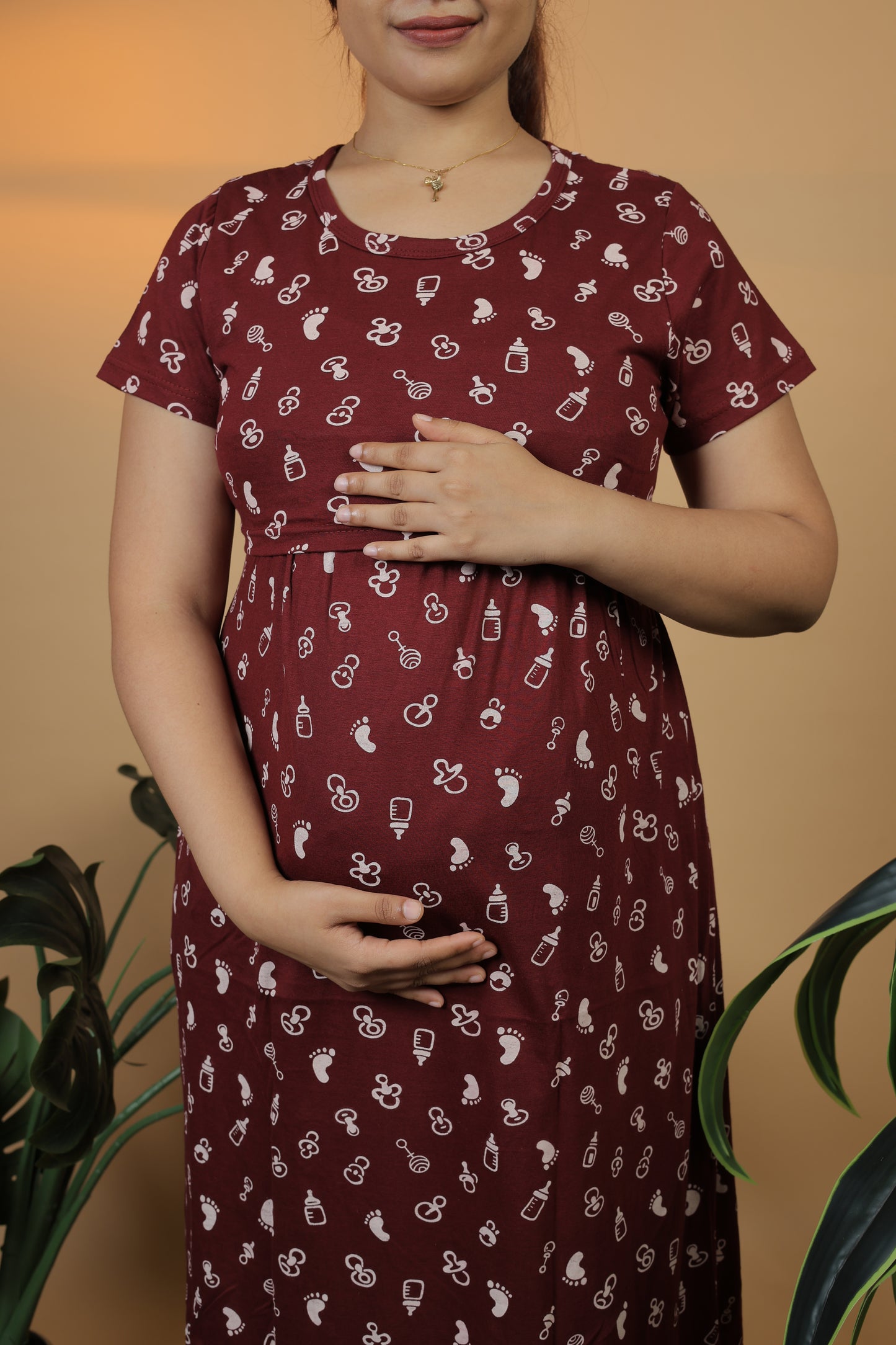 Jammies Haven Zipless Cotton Feeding & Nursing Gown in Maroon | ILTFBM01