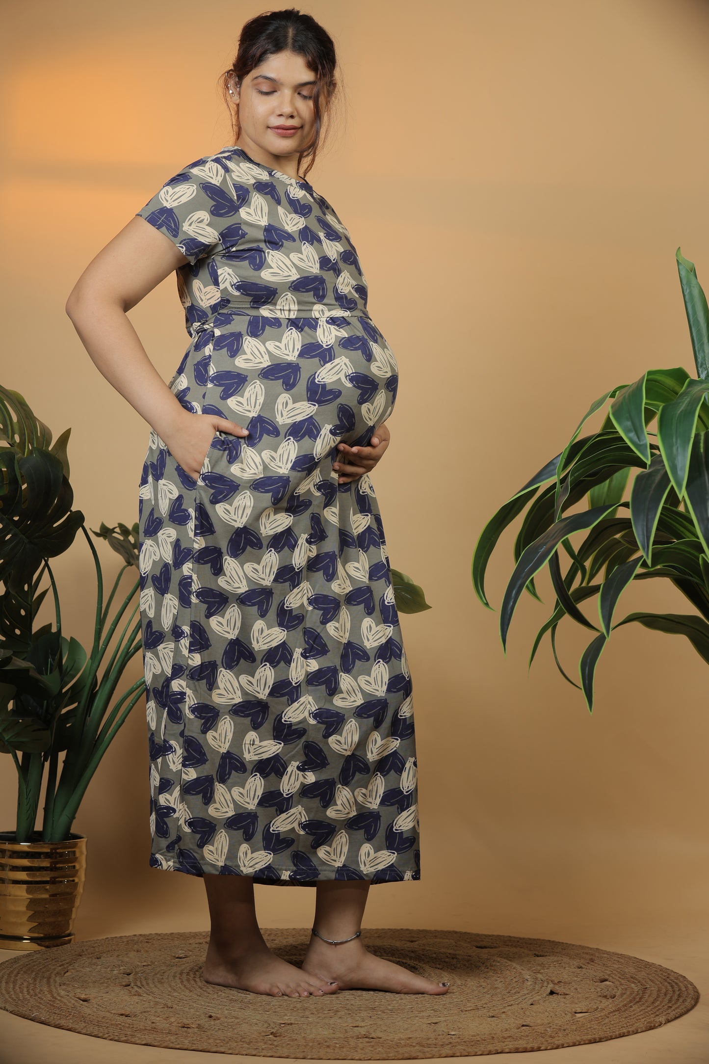 Jammies Haven Zipless Cotton Feeding & Nursing Gown in Green | ILTCGC03