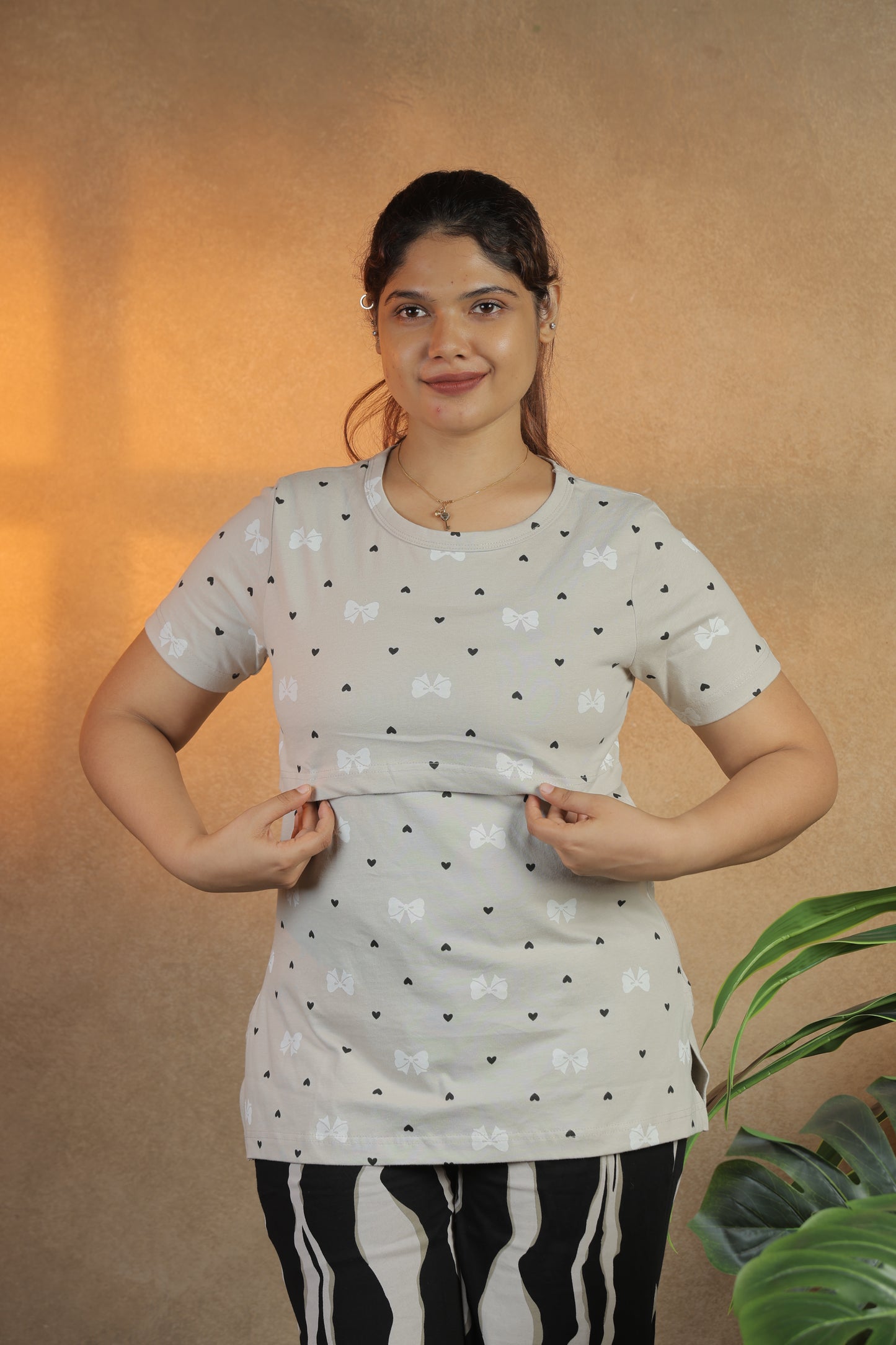 Jammies Haven Zipless Cotton Feeding Tee for Mothers | ILT01