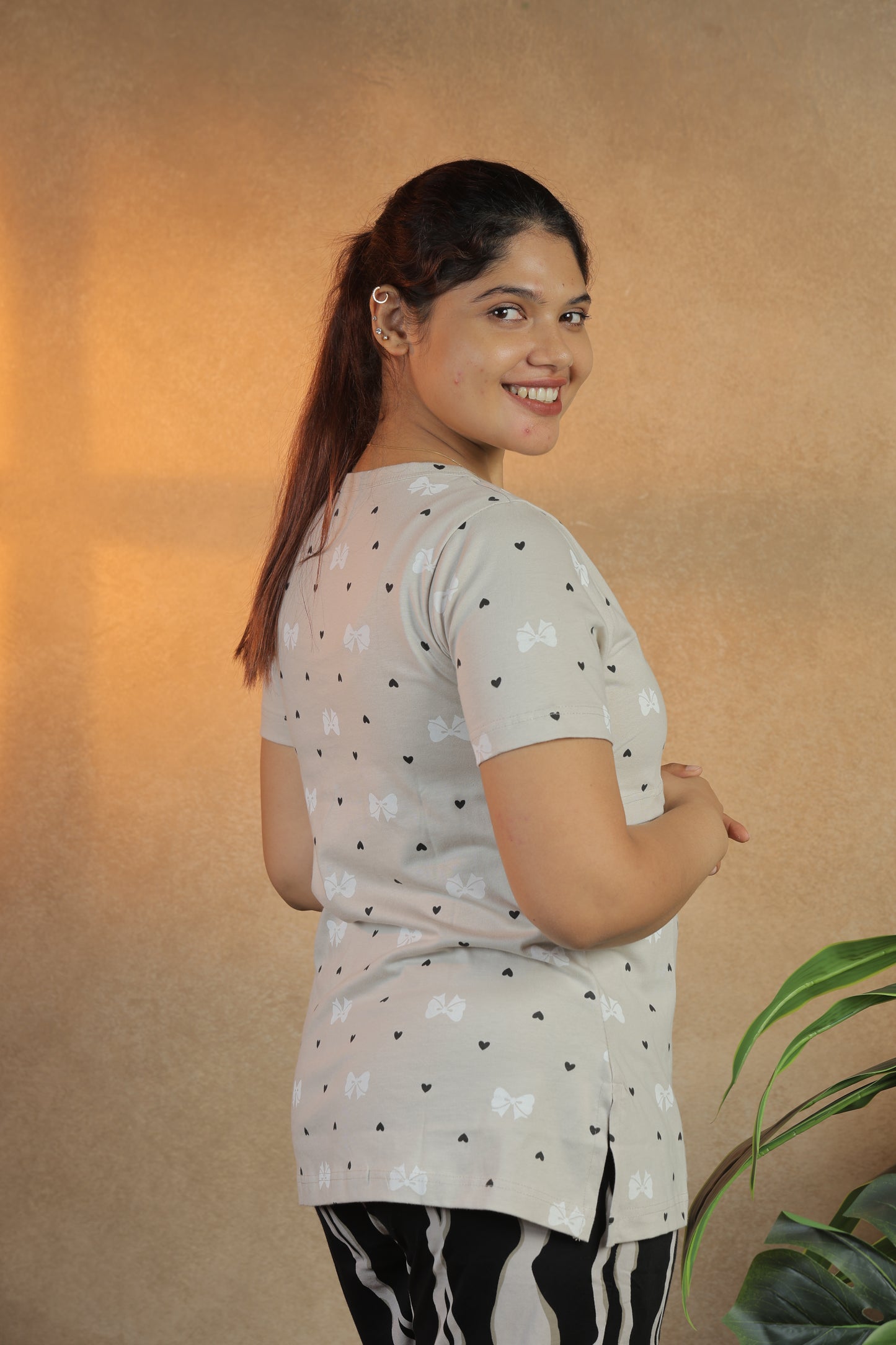 Jammies Haven Zipless Cotton Feeding Tee for Mothers | ILT01