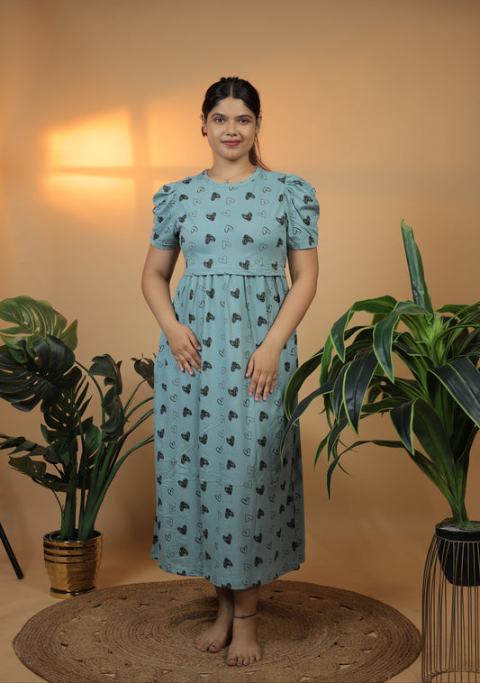 Jammies Haven Zipless Cotton Feeding & Nursing Gown in Green Drawing Heart | ILTGDH01