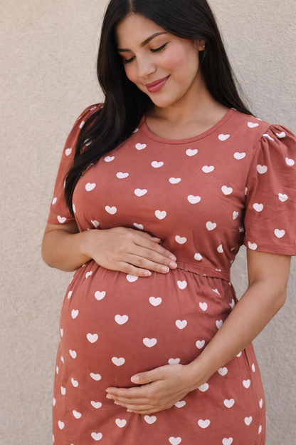 Valentine Zipless Cotton Feeding & Nursing Gown – Brown Heart | BH01