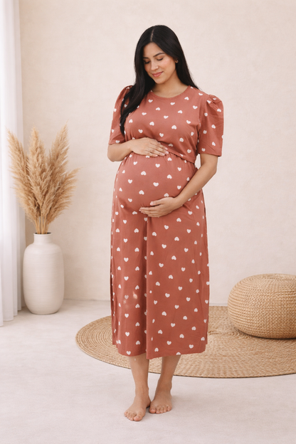 Valentine Zipless Cotton Feeding & Nursing Gown – Brown Heart | BH01